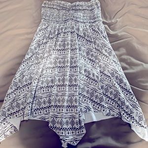 En Crème Aztec Strapless Dress